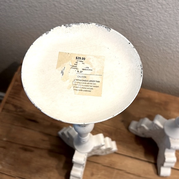 2 Large Shabby Chic Heavy Metal Candle Holders, Chippy Paint. 🕯️🕯️ - Picture 7 of 12